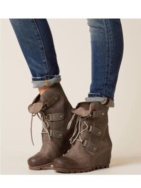 Sorel Joan of Arctic Wedge II Leather Boots Ankle Booties Brown Women’s Size 8